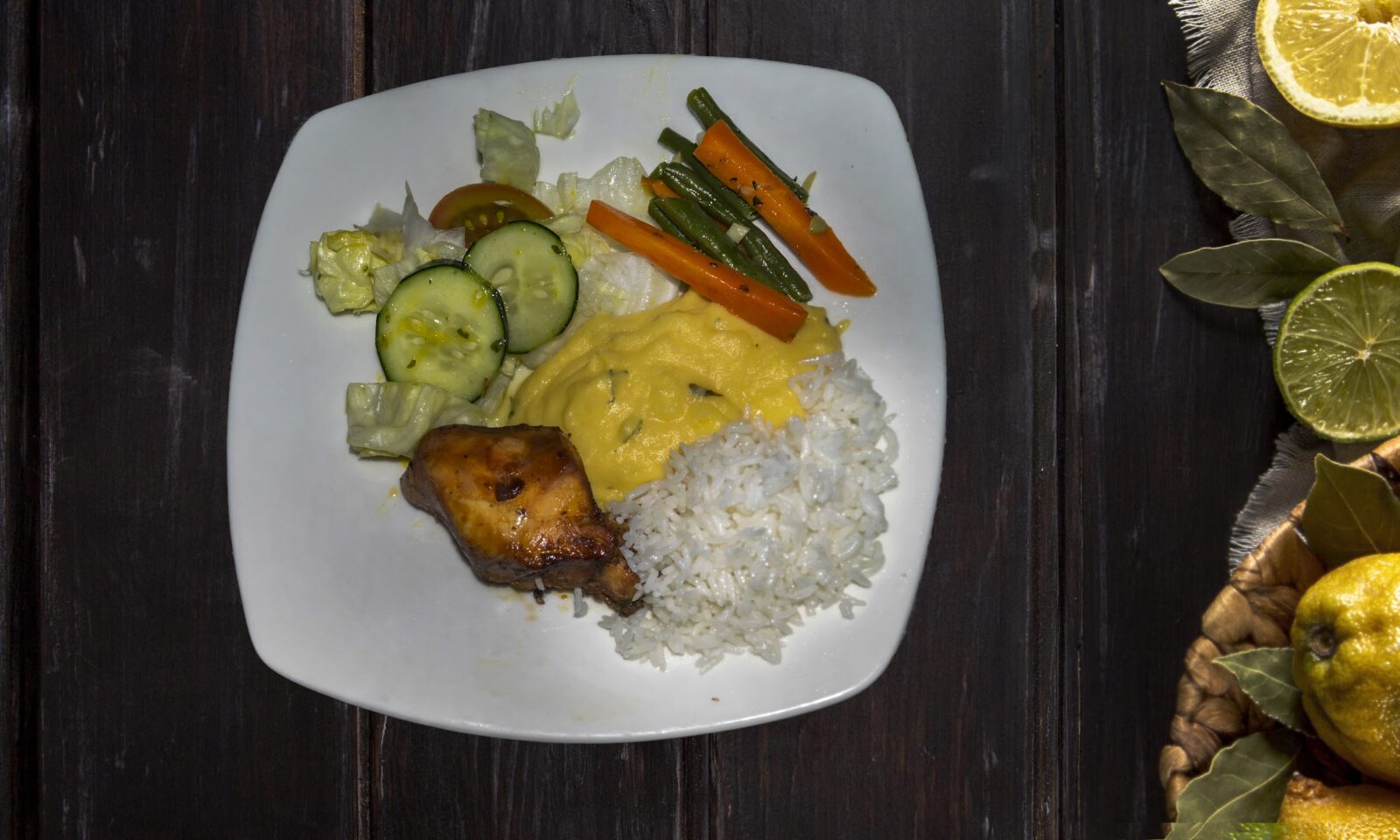 Freshly plated meal served at Cuyabeno Dolphin Lodge